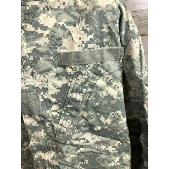 US Army Digital Multi Cam Combat Coat Medium/Regular Flame Resistant VG+ - Picture 2 of 6